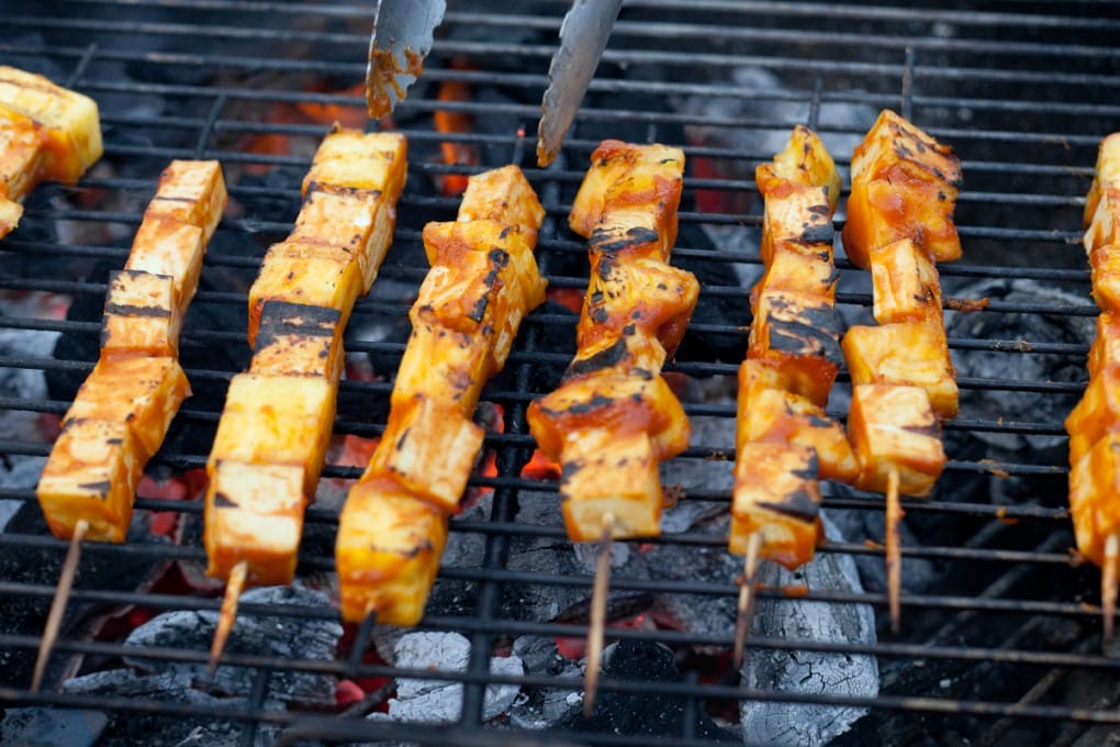tofu kebabs for a vegetarian cookout